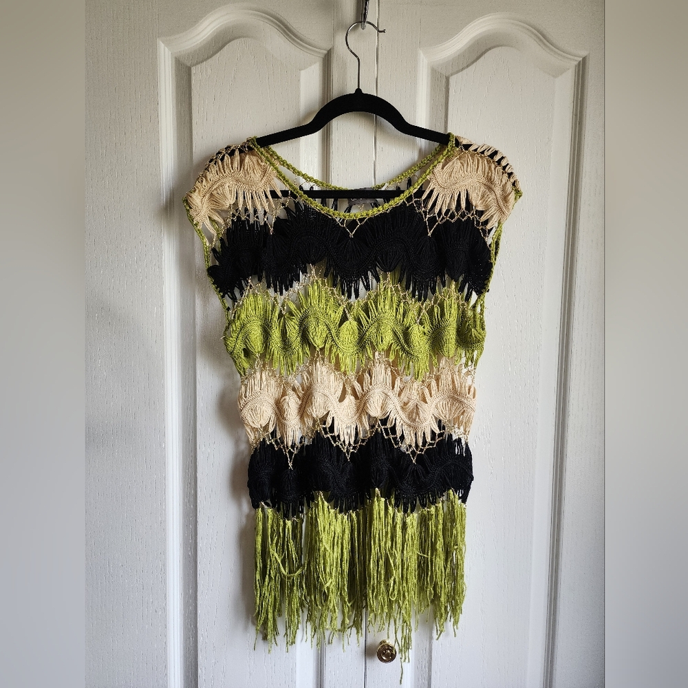 Upchic woven top with chain detail
